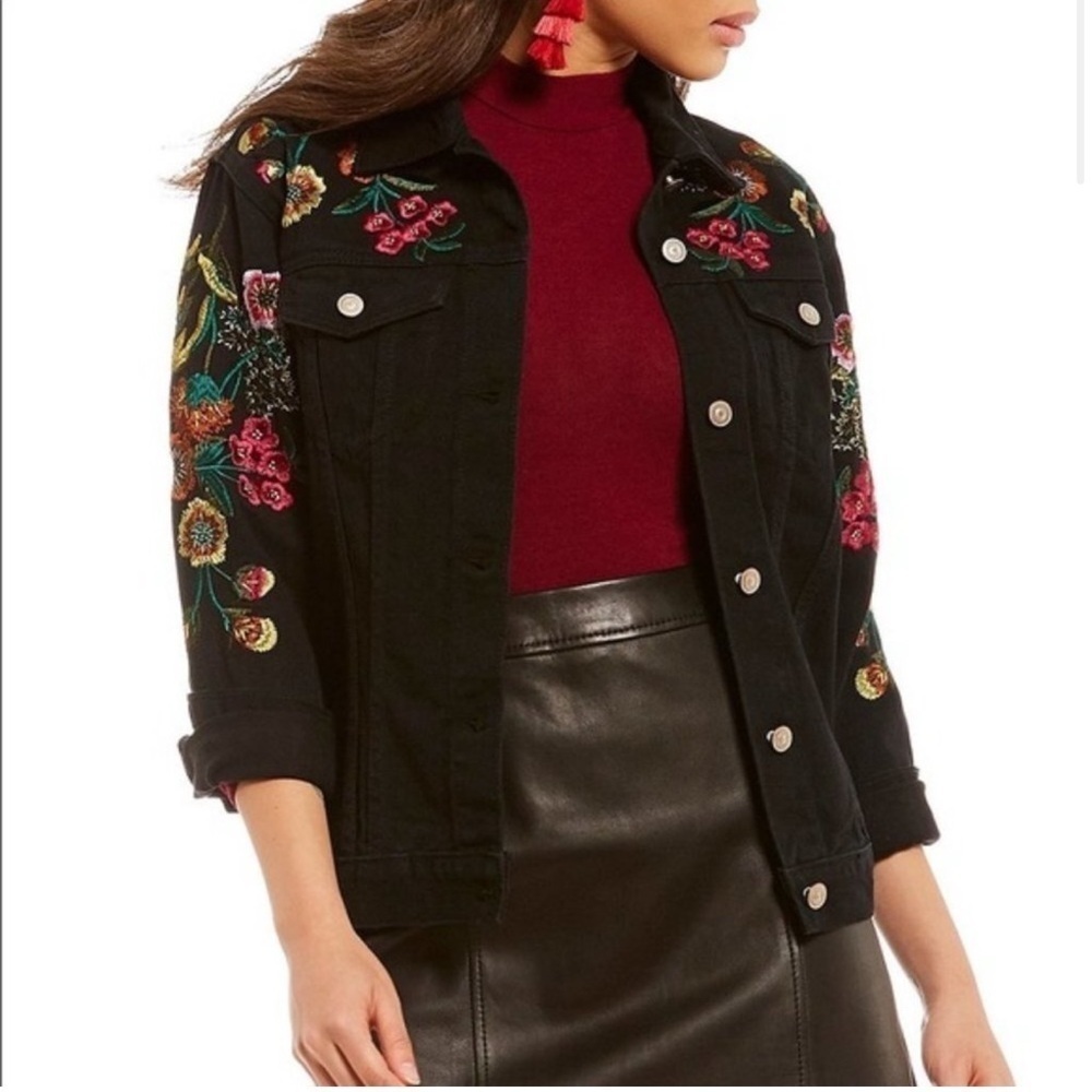 Gianni Bini Embroidered Black Jean Jacket Florals Small